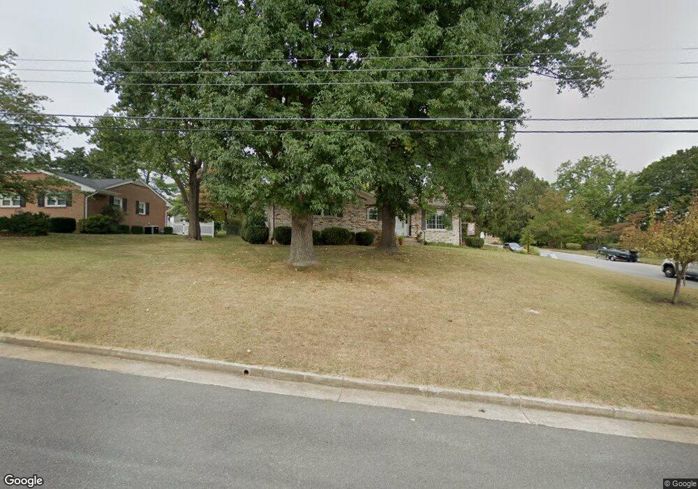 2301 Belvue Rd, Waynesboro, VA 22980 - photo 1