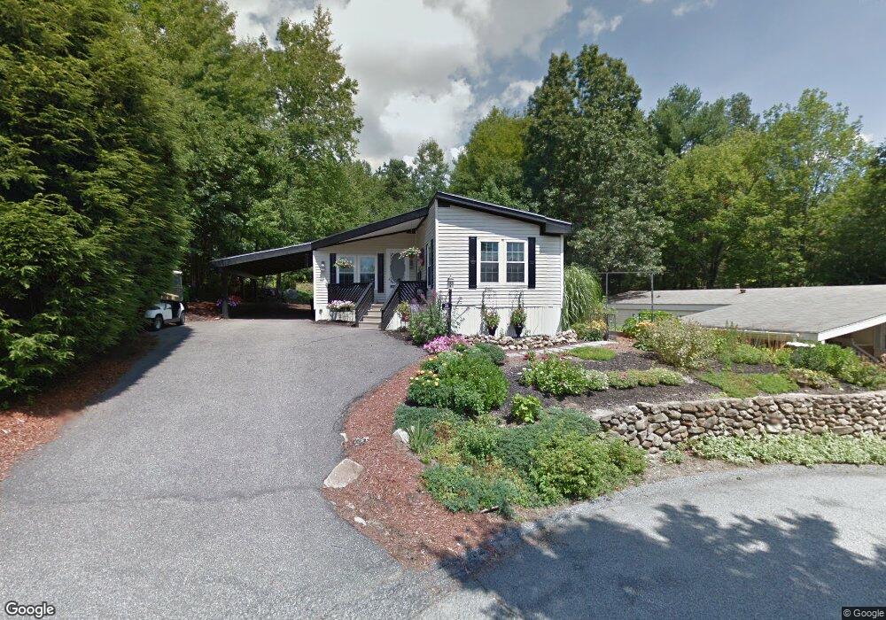 21 Mathew Cir, Goffstown, NH 03045 - photo 1