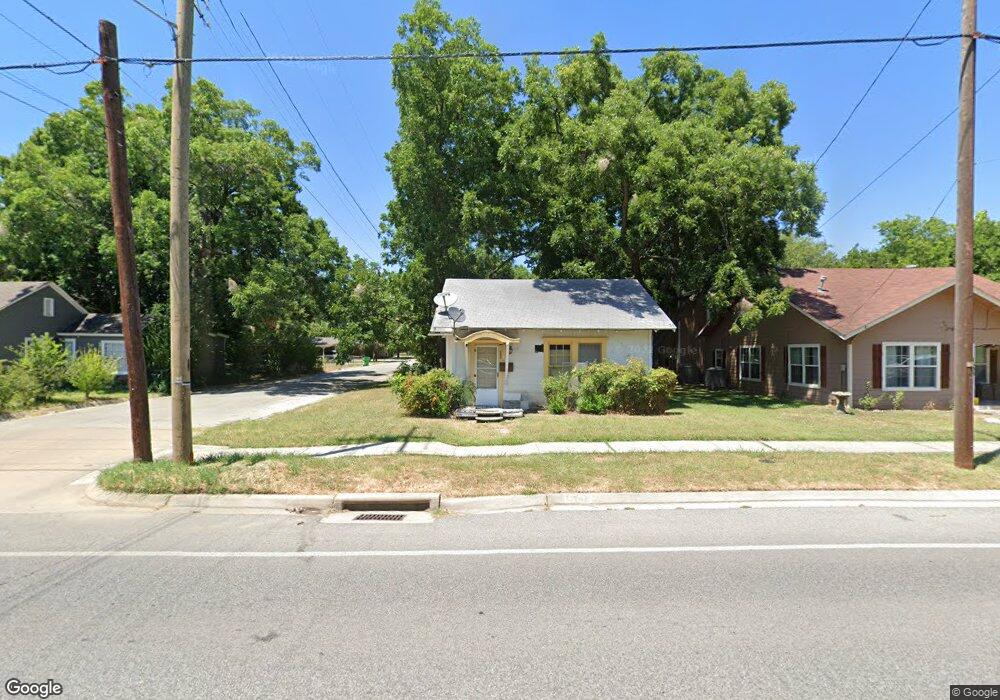 1503 E California St, Gainesville, TX 76240 - photo 1