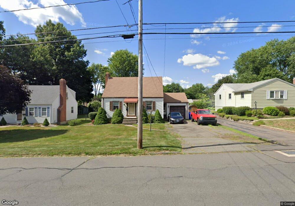 152 Stoddard Ave, Newington, CT 06111 - photo 1