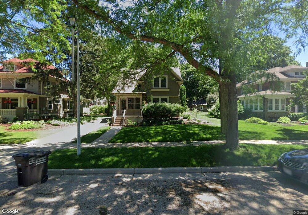 221 N Locust St, Oconomowoc, WI 53066 - photo 1