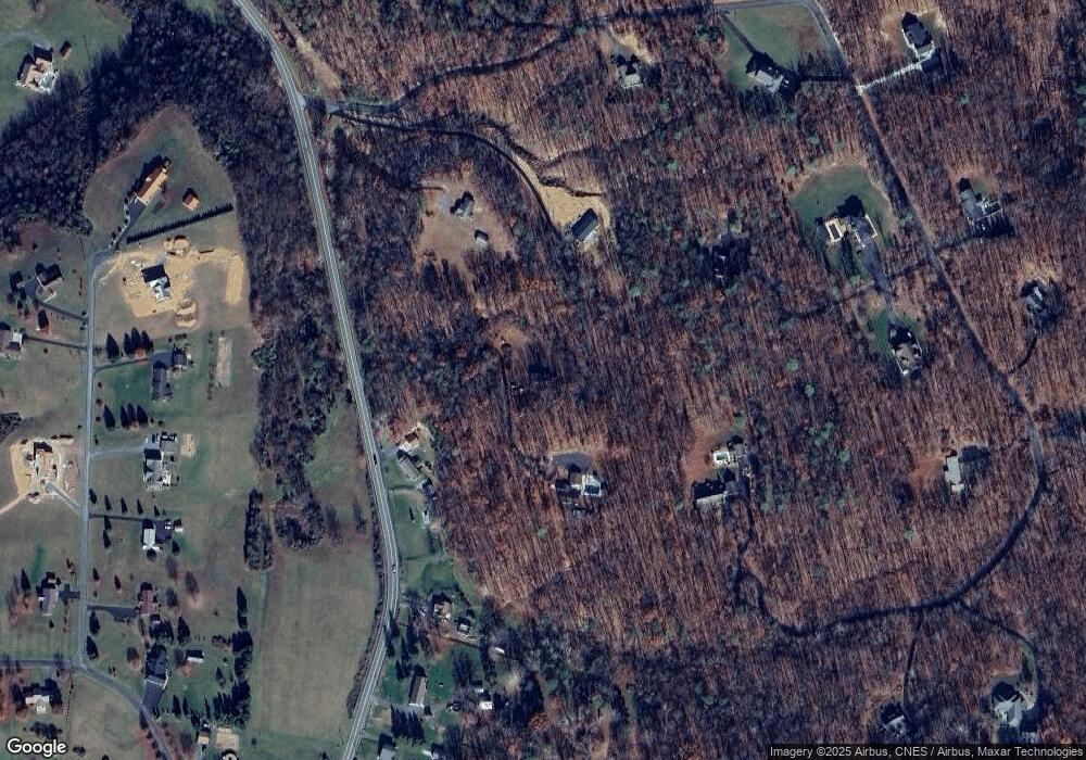 125 Hideaway Dr, Moorefield, WV 26836 - photo 1