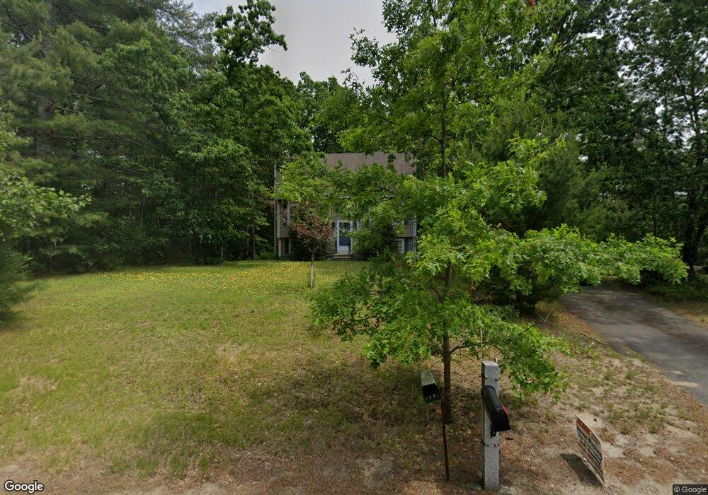 75 Pinecrest Rd, Litchfield, NH 03052 - photo 1