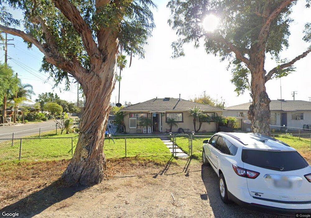 14687 Washington Dr, Fontana, CA 92335 - photo 1