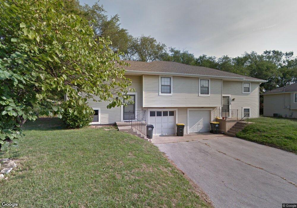 12522 W 62nd St, Shawnee, KS 66216 - photo 1