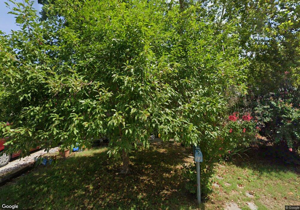 310 E 6th St, Claremore, OK 74017 - photo 1