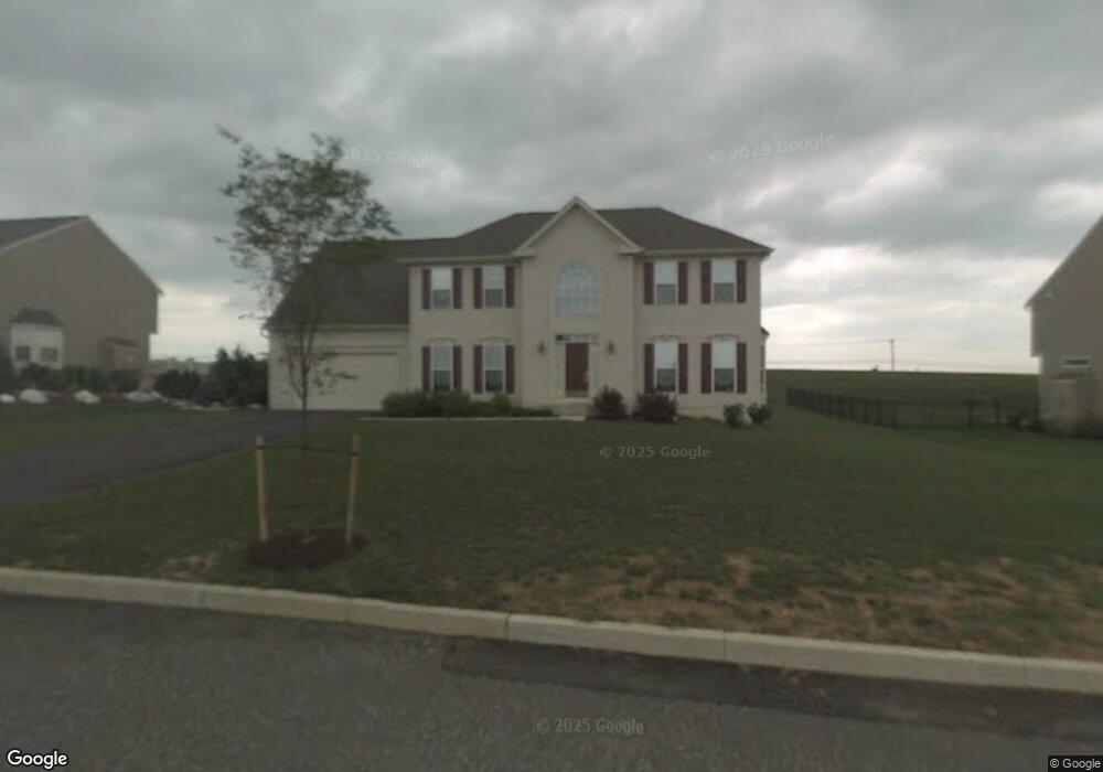 5898 Monocacy Dr, Bethlehem, PA 18017 - photo 1