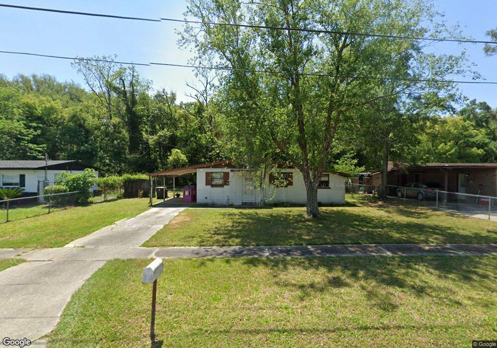 6636 Burpee Dr S unit 8, Jacksonville, FL 32210 - photo 1