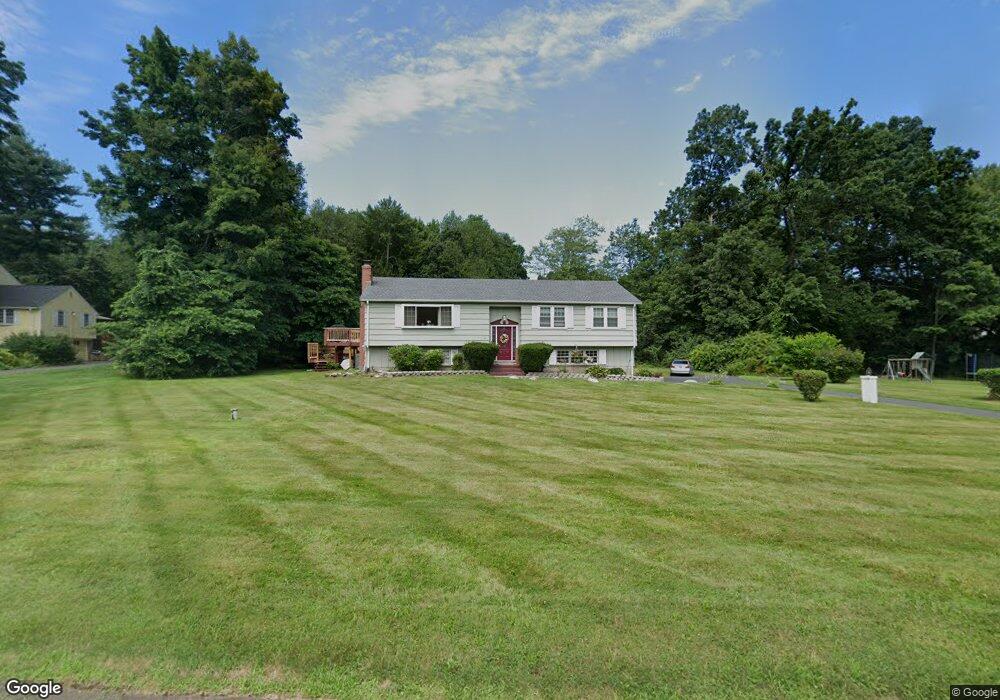 14 Maple Edge Dr, Bloomfield, CT 06002 - photo 1