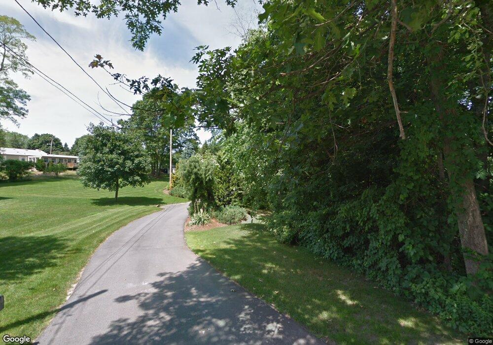 28 Maplewood Orchard Dr, Greenville, RI 02828 - photo 1