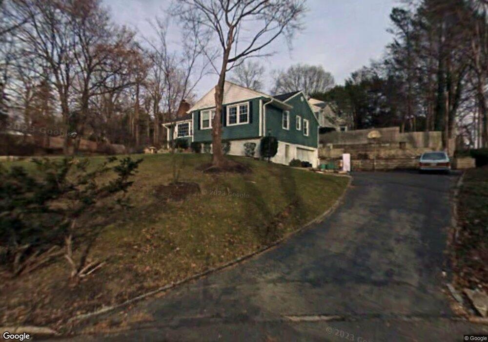 21 Ridge Dr, Port Washington, NY 11050 - photo 1