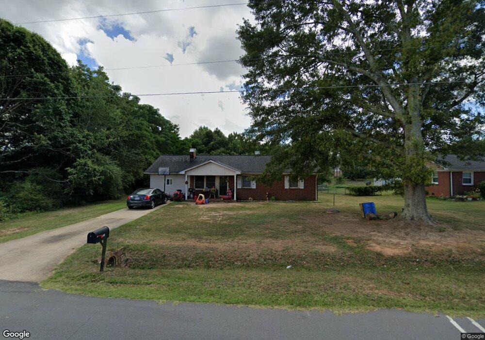 112 Dyer Dr, Shelby, NC 28152 - photo 1