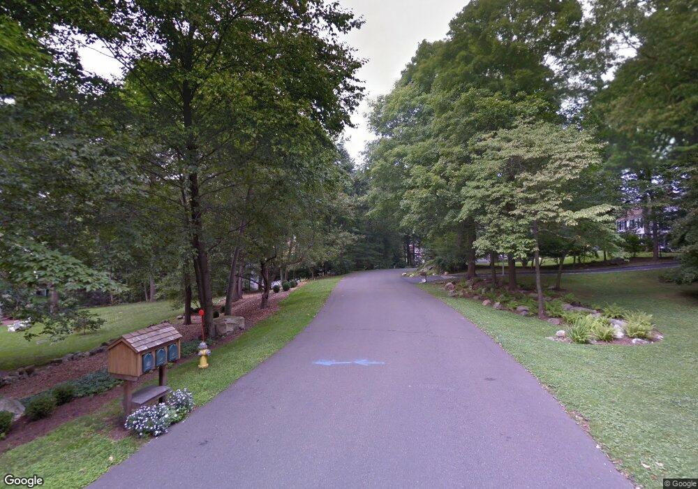 80 N Old Stone Bridge Rd, Greenwich, CT 06807 - photo 1