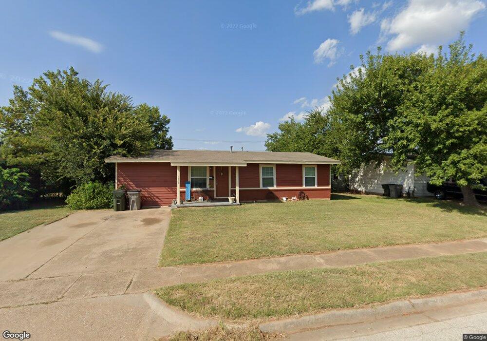 1212 Harvey Dr, Wichita Falls, TX 76302 - photo 1