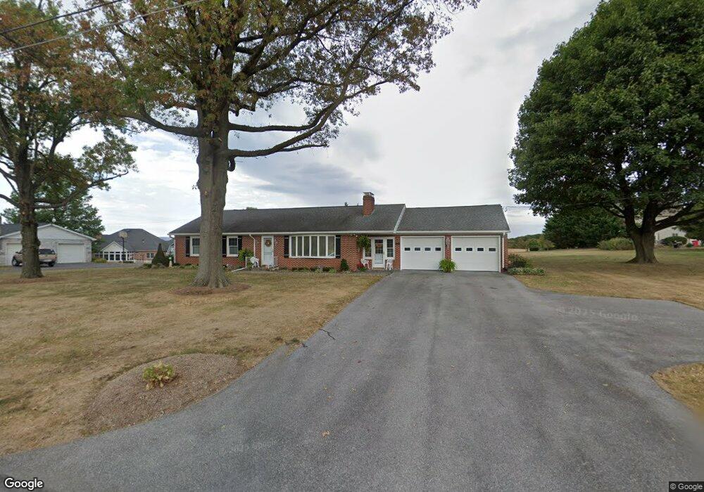 2239 Adin Ln, Chambersburg, PA 17202 - photo 1