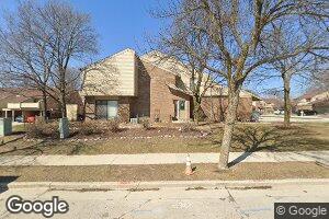 2540 W Parnell Ave, Milwaukee, WI 53221