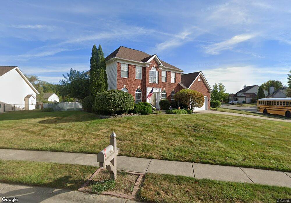 10053 Parkshore Dr, Fishers, IN 46038 - photo 1