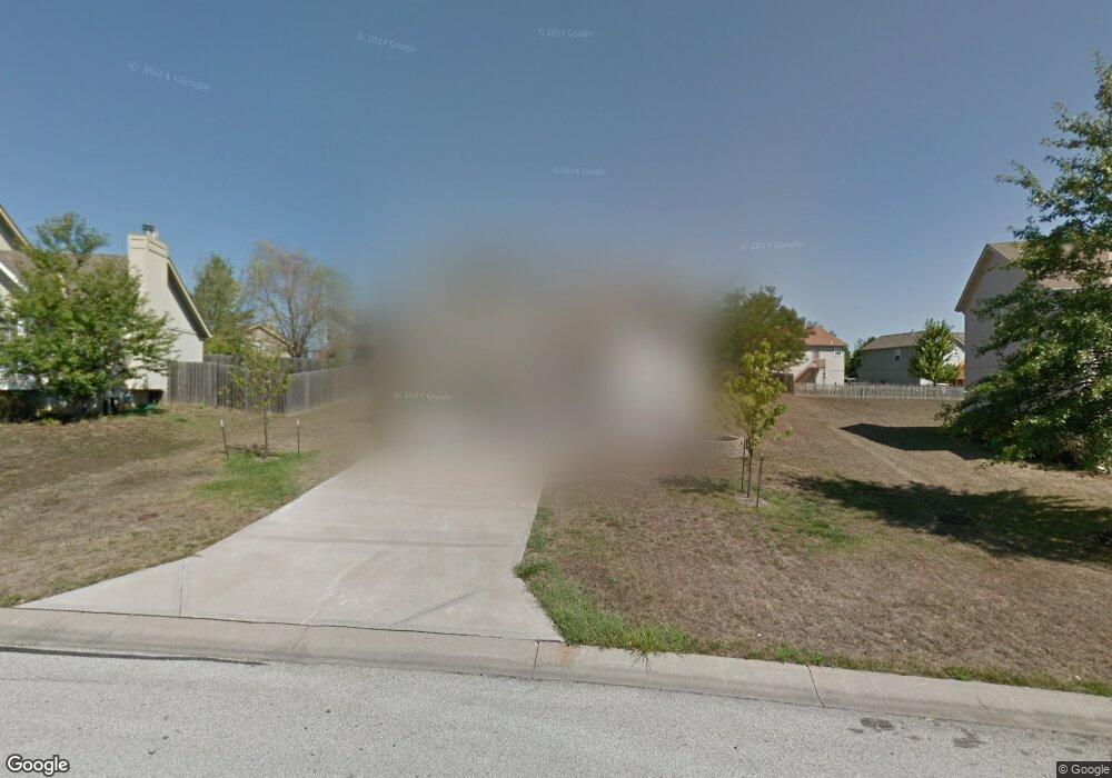 21332 W 51st Ct, Shawnee, KS 66218 - photo 1