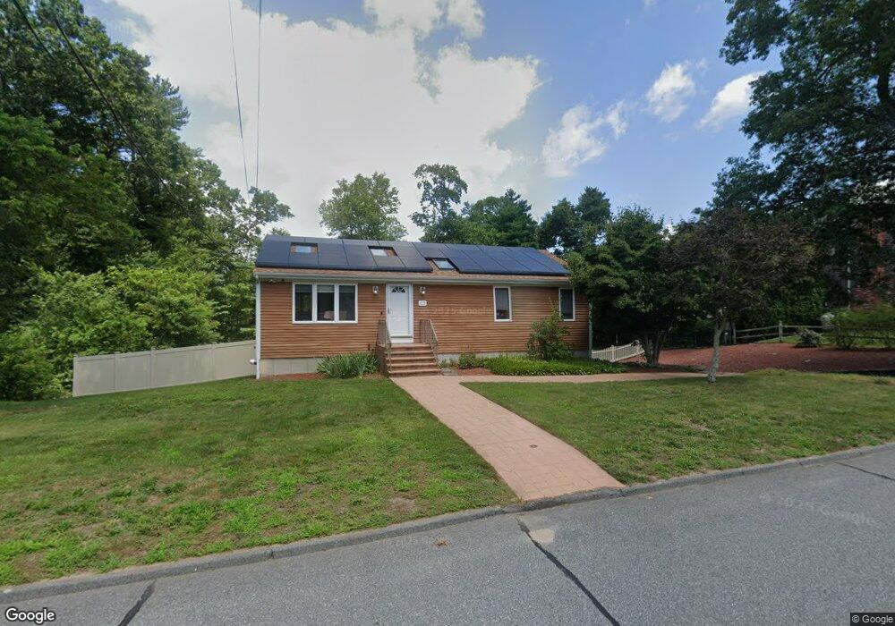 43 Pershing Ave, Acushnet, MA 02743 - photo 1