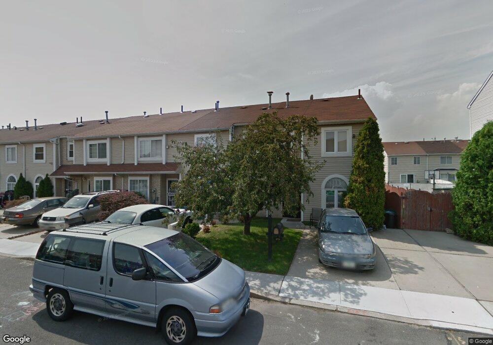 51 Adrianne Ln, Staten Island, NY 10303 - photo 1