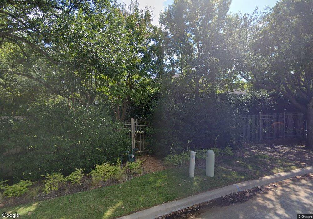 6611 Nonesuch Ct, Dallas, TX 75214 - photo 1