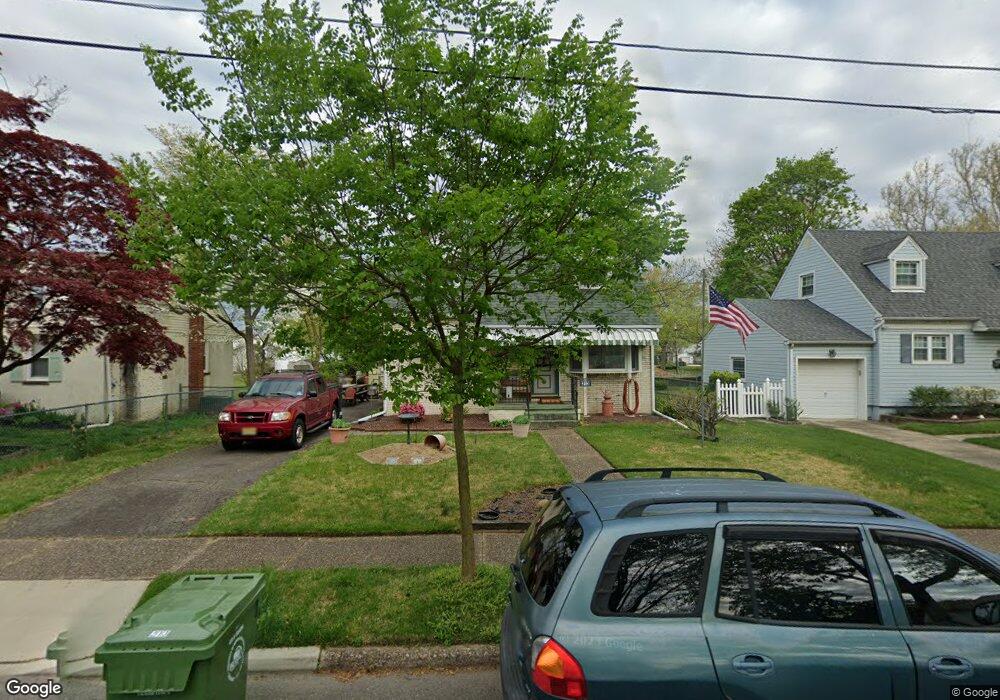 213 W 3rd St, Palmyra, NJ 08065 - photo 1