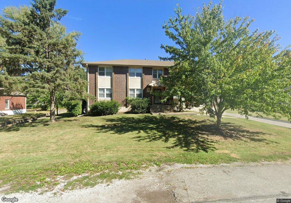 715 NW Zaun Ave, Blue Springs, MO 64015 - photo 1