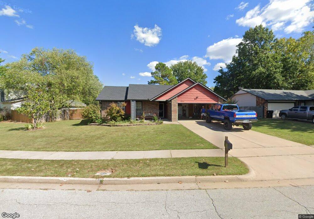 2901 S Narcissus Ave, Broken Arrow, OK 74012 - photo 1