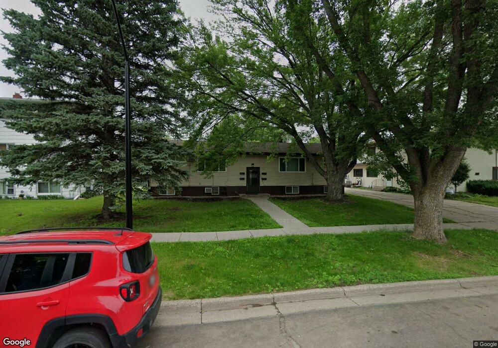 2821 9th St N, Fargo, ND 58102 - photo 1