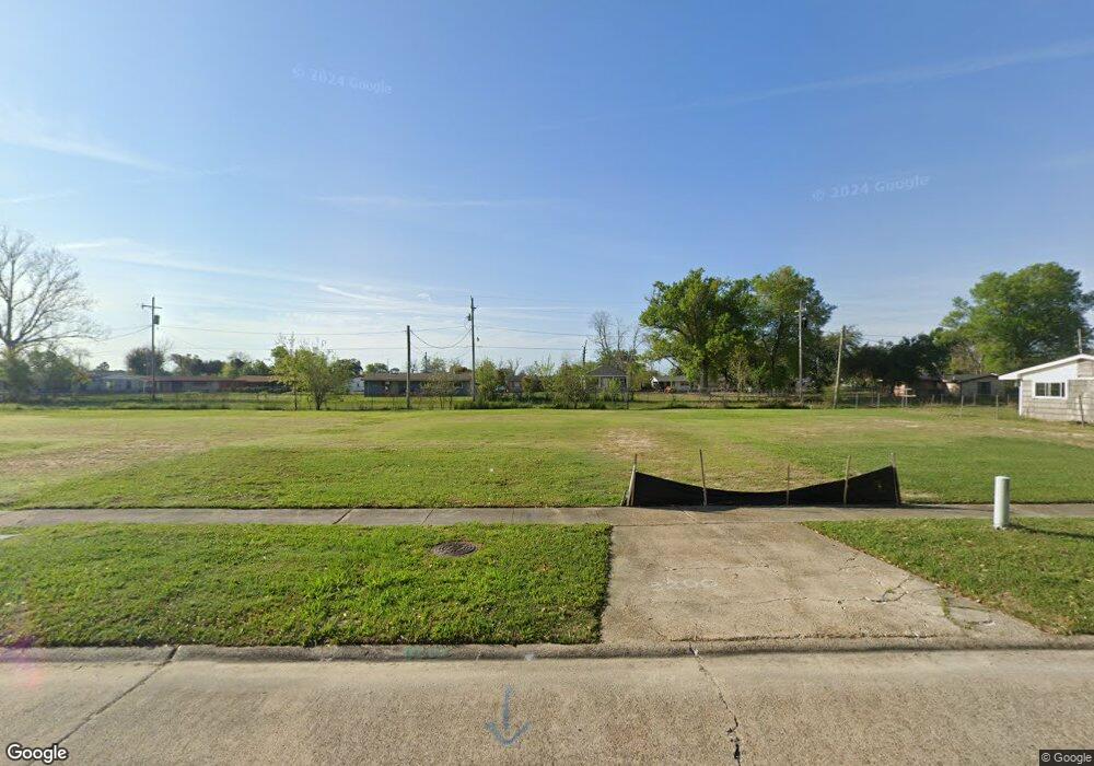 3200 S General Wainwright Dr, Lake Charles, LA 70615 - photo 1