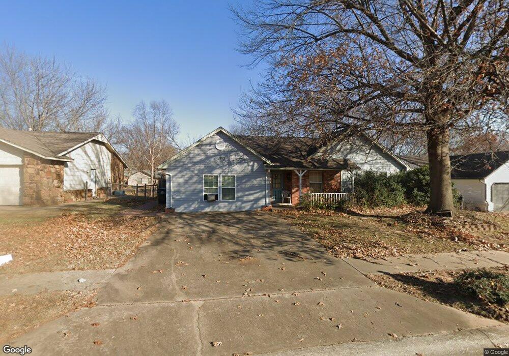 4905 S Lions Ave, Broken Arrow, OK 74011 - photo 1