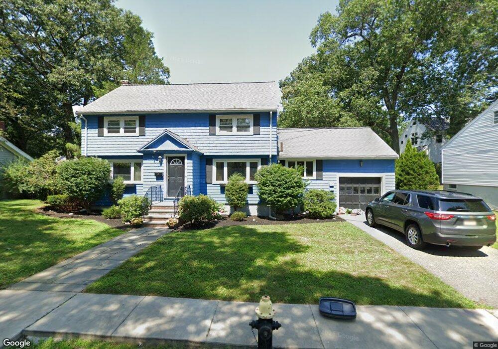 12 Marlin Rd, West Roxbury, MA 02132 - photo 1