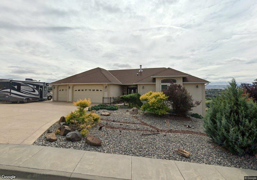 764 NW 23rd St, Pendleton, OR 97801 - photo 1