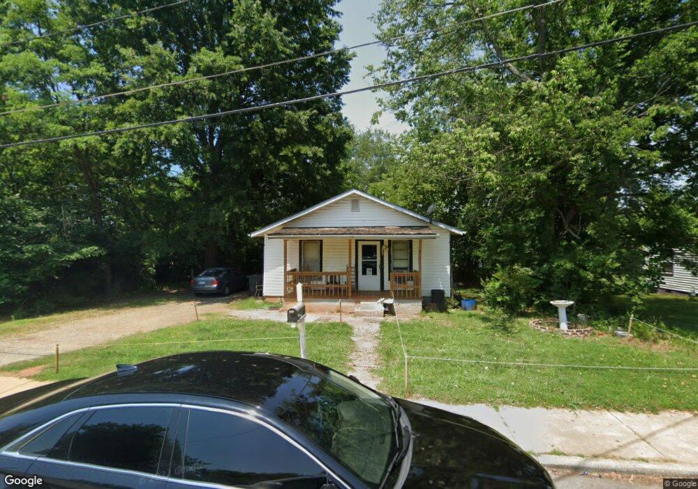 1108 Clay St, Statesville, NC 28677 - photo 1