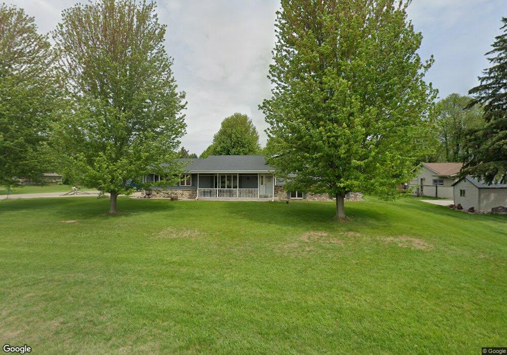 6906 Weatherstone Ct, West Bend, WI 53090 - photo 1