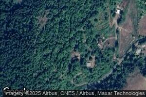 9011 Scotts Valley Rd, Yoncalla, OR 97499