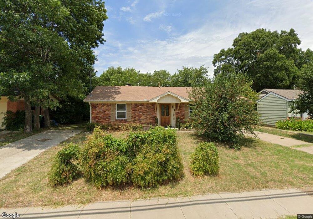 303 Bradley St, Denton, TX 76201 - photo 1