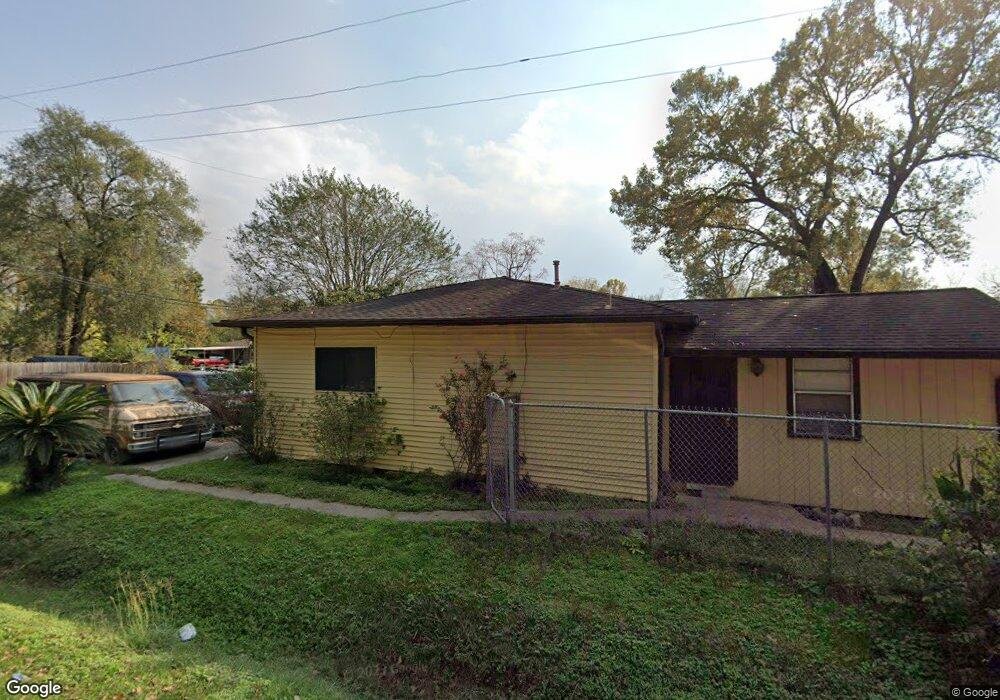 5839 Phillips St, Houston, TX 77091 - photo 1
