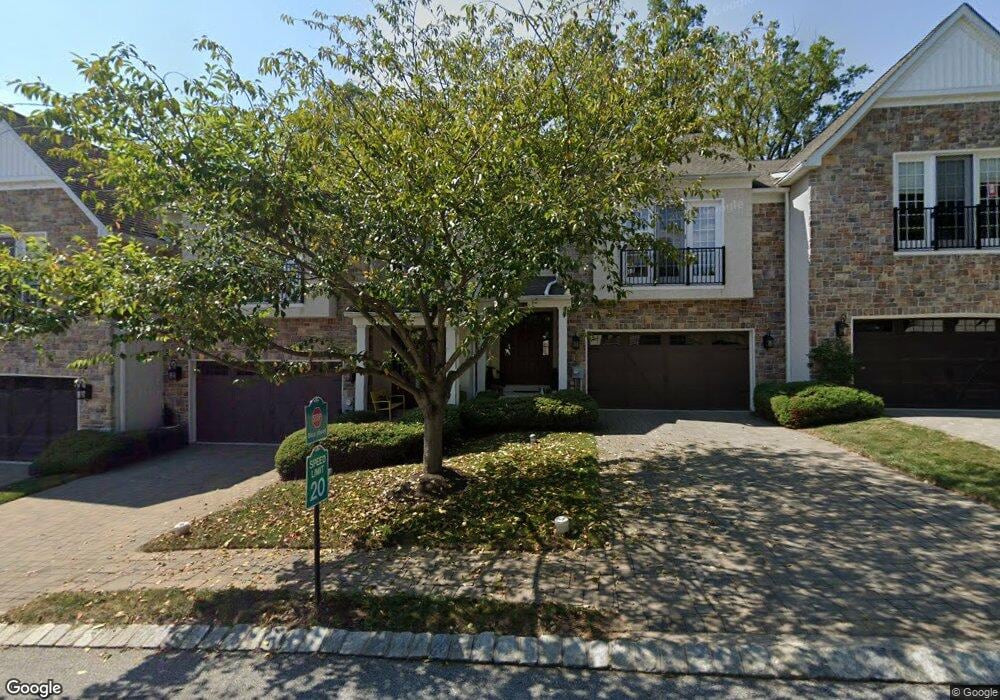 405 Ravenscliff Dr, Media, PA 19063 - photo 1