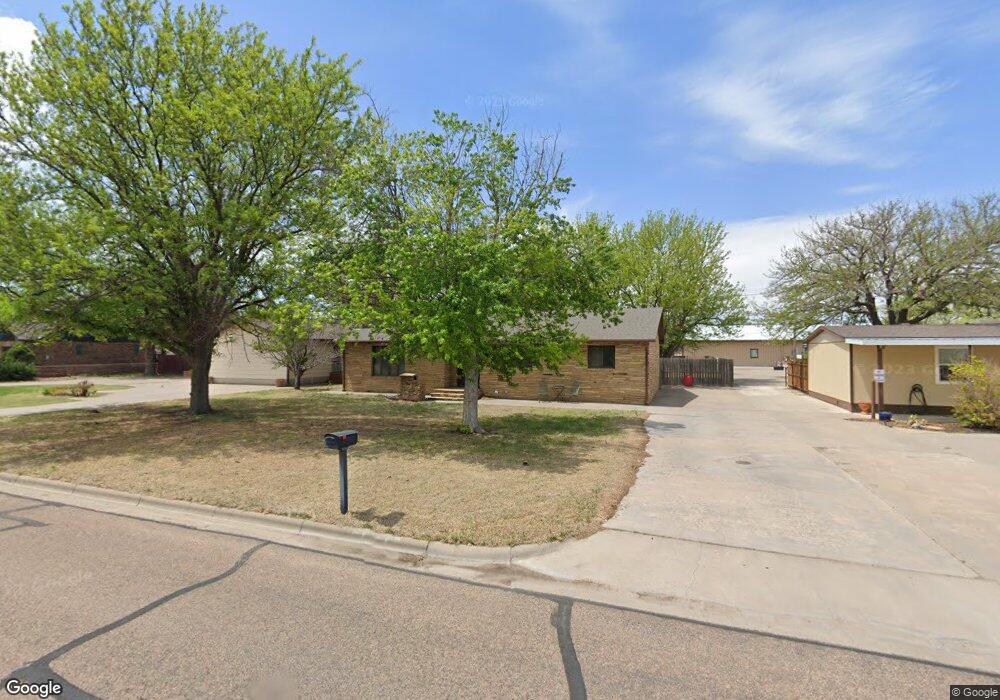 1023 S Adams St, Hugoton, KS 67951 - photo 1