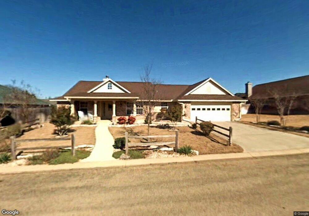 704 Lupine Ln, Fredericksburg, TX 78624 - photo 1