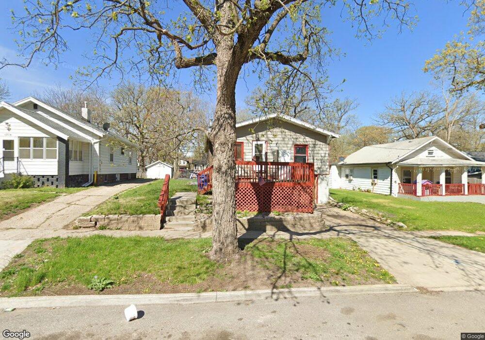 1720 22nd St, Des Moines, IA 50310 - photo 1