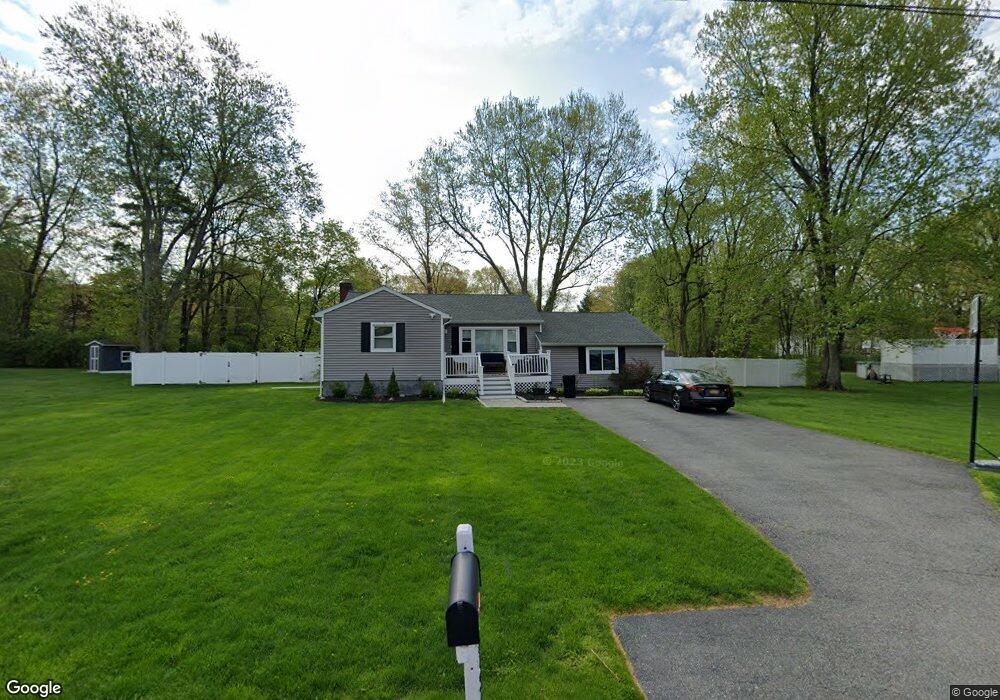 2784 Heathercrest Dr, Yorktown Heights, NY 10598 - photo 1