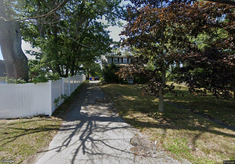 244 Pleasant St, Rockland, MA 02370 - photo 1