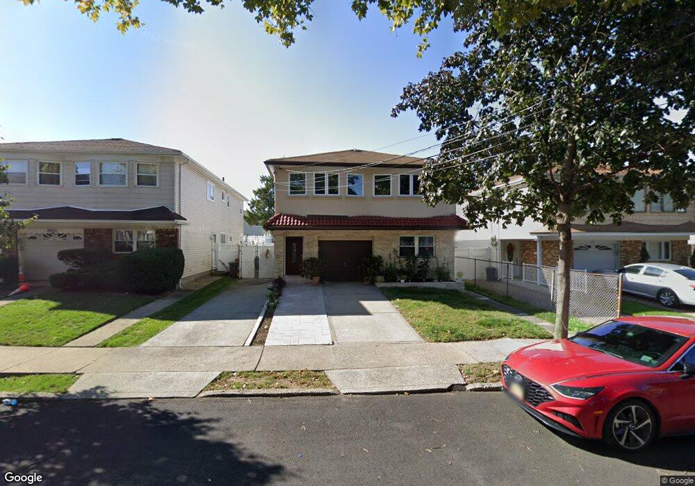 134 Woodbine Ave unit 1, Staten Island, NY 10314 - photo 1