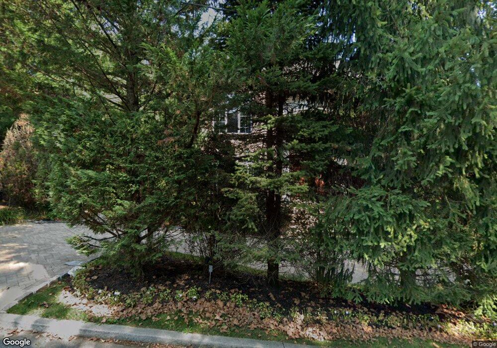 81 Benedict Rd, Staten Island, NY 10304 - photo 1