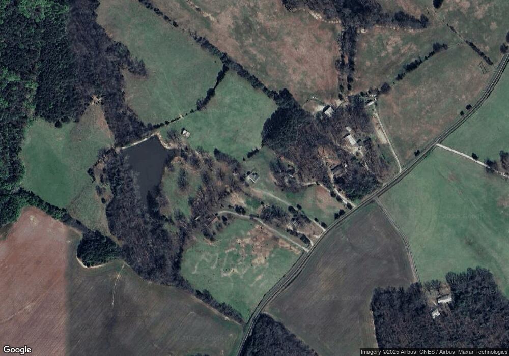 1242 Double Bridges Rd, Elberton, GA 30635 - photo 1