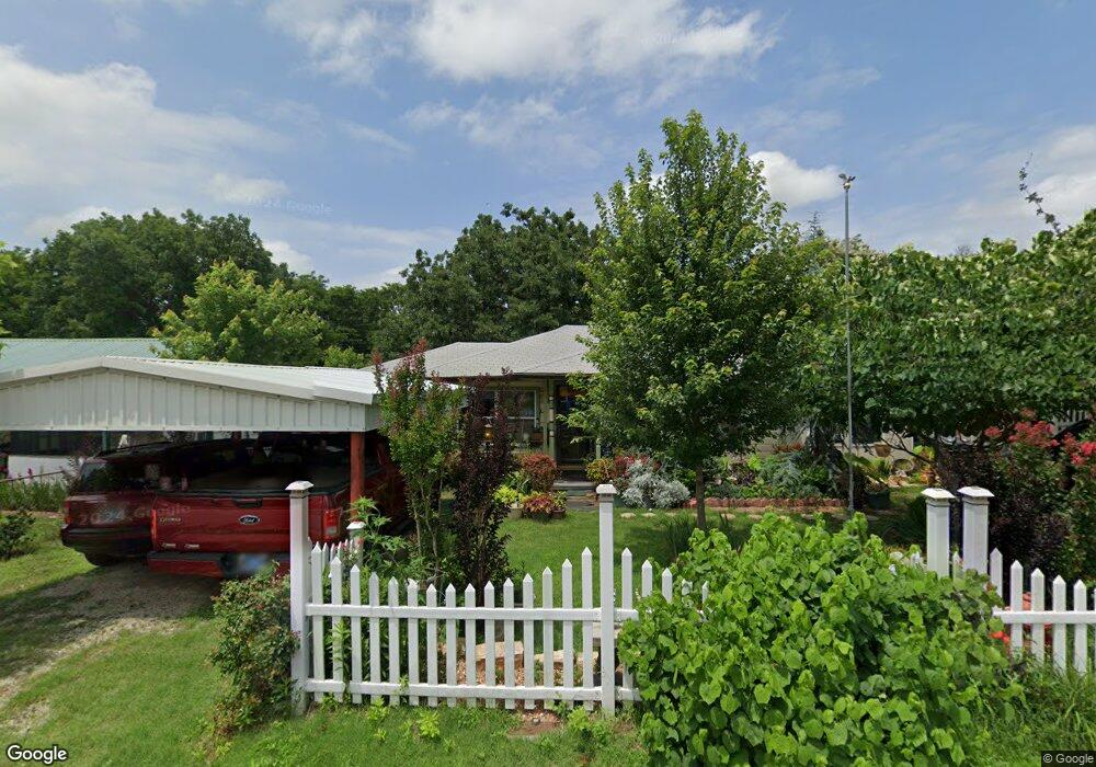 721 4th Ave SE, Ardmore, OK 73401 - photo 1