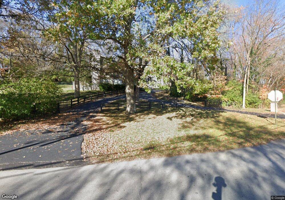 809 Switzer Rd, Frankfort, KY 40601 - photo 1