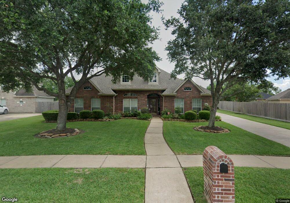 713 High Ridge Dr, Friendswood, TX 77546 - photo 1